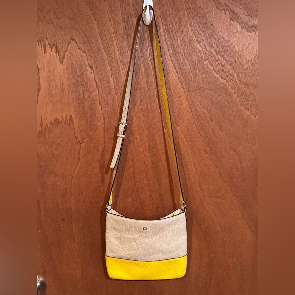 Kate Spade yellow and gray pebble leather purse‎ OS
